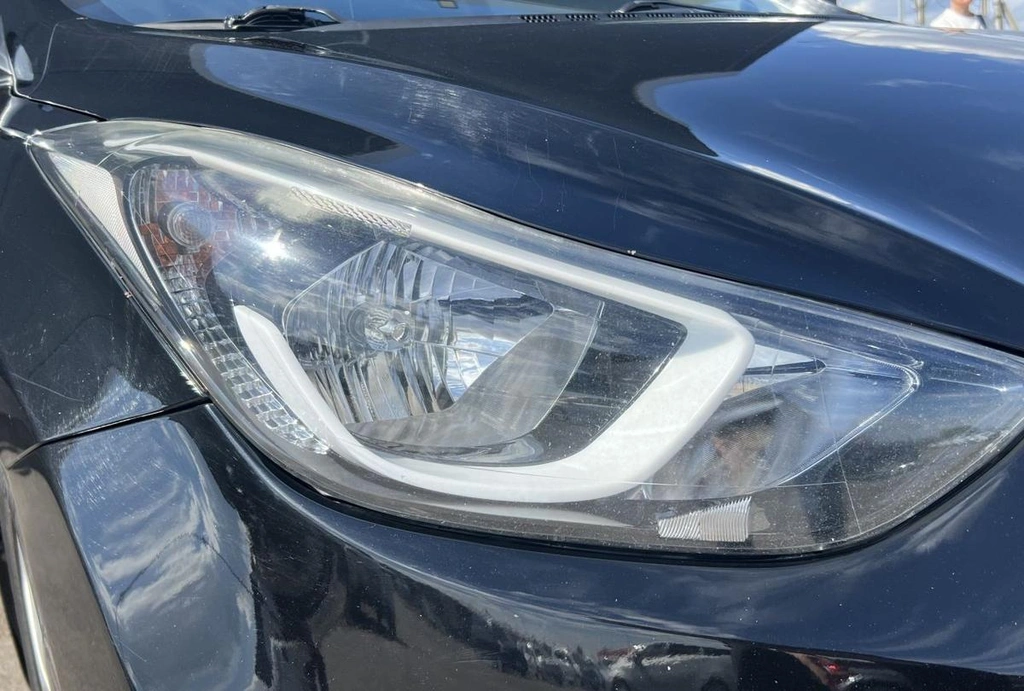 Седан Hyundai Elantra 2015 года, 1360000 рублей, Солонцы
