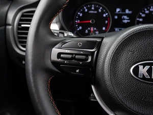 Седан Kia Rio 2019 года, 1380000 рублей, Краснодар