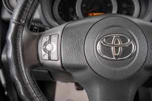 Внедорожник Toyota RAV4 2008 года, 939000 рублей, Пермь