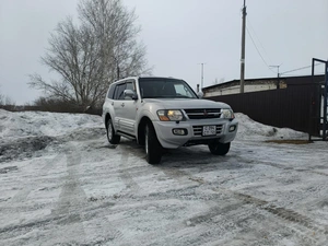 Внедорожник Mitsubishi Pajero 2000 года, 890000 рублей, Заозерный