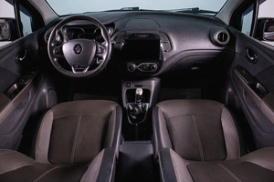 Внедорожник Renault Kaptur 2018 года, 1469000 рублей, Сургут