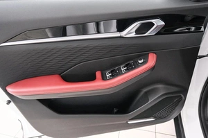Внедорожник Geely Coolray 2024 года, 2399000 рублей, Красноярск