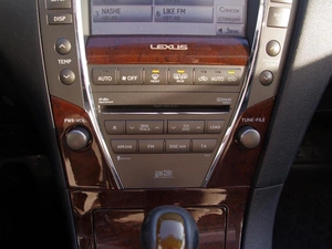 Седан Lexus ES 2011 года, 1650000 рублей, Владимир