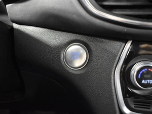 Внедорожник Hyundai Santa Fe 2019 года, 2821900 рублей, Казань