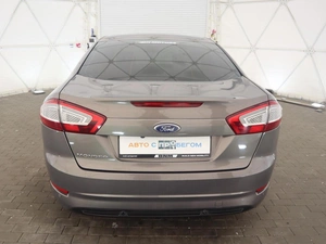Седан Ford Mondeo 2011 года, 780000 рублей, Орёл