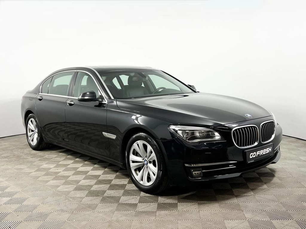 Седан BMW 7 серия 2015 года, 2299900 рублей, Казань