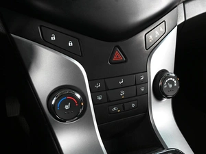 Седан Chevrolet Cruze 2014 года, 1029000 рублей, Аксай