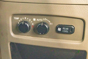 Внедорожник Toyota Land Cruiser Prado 2004 года, 1499000 рублей, Барнаул