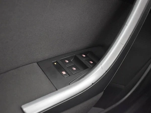 Хетчбэк Opel Astra 2013 года, 723200 рублей, Казань