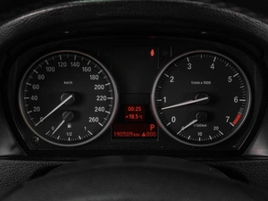 Внедорожник BMW X1 2011 года, 1109000 рублей, Тюмень