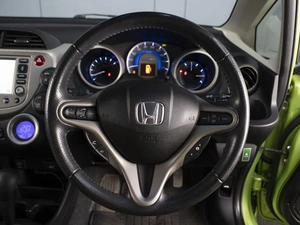 Хетчбэк Honda Fit 2012 года, 990000 рублей, Омск