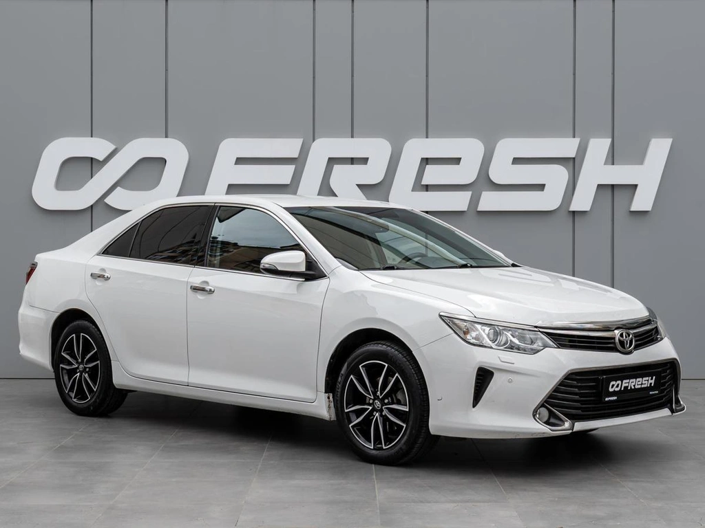 Седан Toyota Camry 2016 года, 2170000 рублей, Краснодар