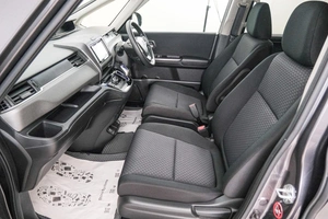Минивэн Honda Freed 2019 года, 1629000 рублей, Красноярск