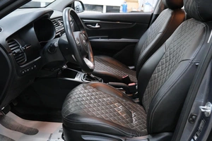 Хетчбэк Kia Rio X-Line 2019 года, 1699000 рублей, Омск