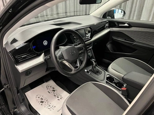 Внедорожник Volkswagen Taos 2022 года, 2080000 рублей, Красноярск