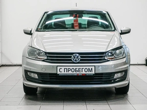 Седан Volkswagen Polo 2019 года, 1349000 рублей, Красноярск