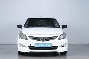 Хетчбэк Hyundai Solaris 2014 года, 920000 рублей, Челябинск