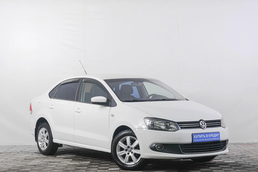 Седан Volkswagen Polo 2011 года, 709000 рублей, Кемерово