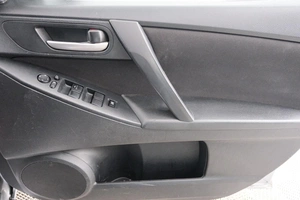 Седан Mazda Axela 2009 года, 829000 рублей, Красноярск