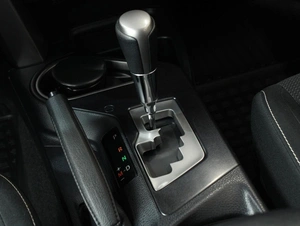 Внедорожник Toyota RAV4 2016 года, 2190000 рублей, Омск