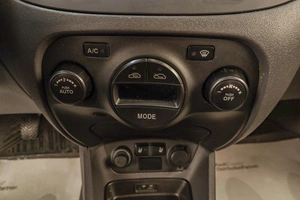 Седан Kia Rio 2010 года, 589000 рублей, Челябинск