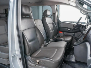 Минивэн Hyundai Grand Starex 2010 года, 1049000 рублей, Сургут