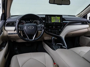 Седан Toyota Camry 2021 года, 2850000 рублей, Краснодар