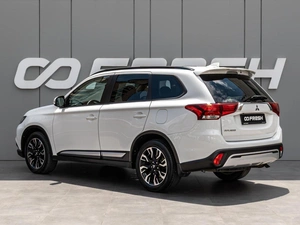 Внедорожник Mitsubishi Outlander 2021 года, 2665000 рублей, Краснодар