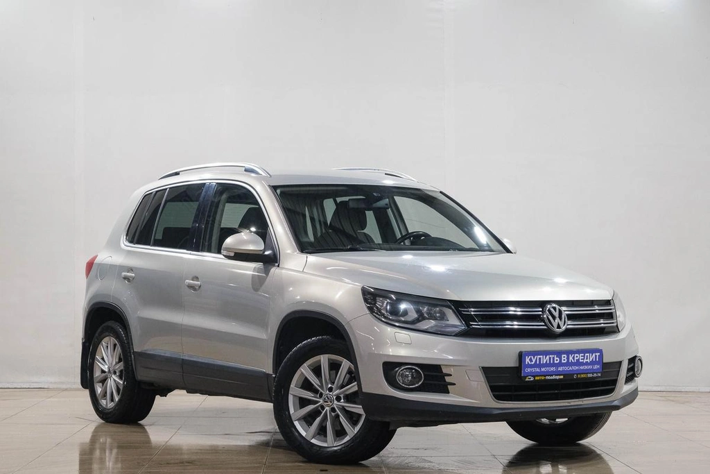 Внедорожник Volkswagen Tiguan 2013 года, 1979000 рублей, Новокузнецк