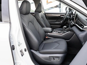 Внедорожник Toyota Highlander 2025 года, 5678000 рублей, Краснодар