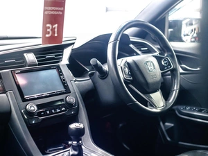 Хетчбэк Honda Civic 2018 года, 1820000 рублей, Красноярск