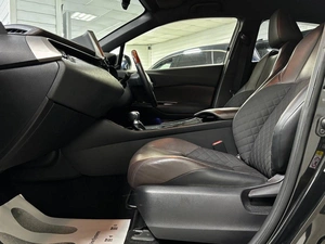 Внедорожник Toyota C-HR 2018 года, 1989000 рублей, Ачинск