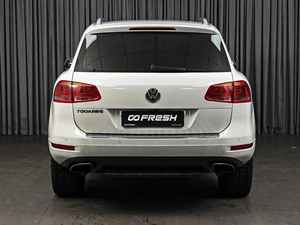 Внедорожник Volkswagen Touareg 2013 года, 2177000 рублей, Ставрополь