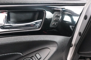 Седан Hyundai Sonata 2011 года, 1199000 рублей, Красноярск