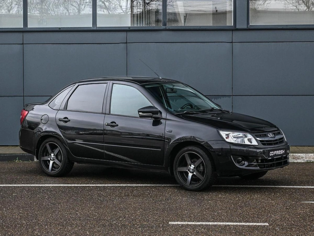 Седан ВАЗ (LADA) Granta 2013 года, 499000 рублей, Кирилловка