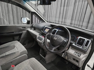 Минивэн Honda Stepwgn 2010 года, 1099000 рублей, Красноярск