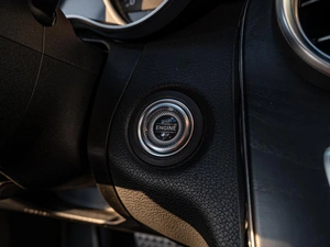 Седан Mercedes-benz C-класс 2019 года, 2925000 рублей, Краснодар