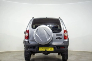 Внедорожник Chevrolet Niva 2014 года, 699000 рублей, Оренбург
