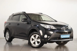 Внедорожник Toyota RAV4 2012 года, 1919000 рублей, Челябинск