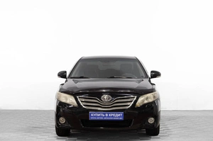 Седан Toyota Camry 2011 года, 1249000 рублей, Барнаул