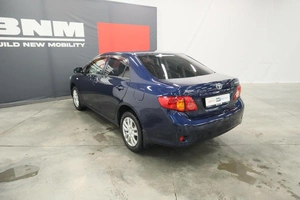 Седан Toyota Corolla 2008 года, 990000 рублей, Курск