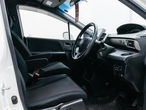 Минивэн Honda Freed 2012 года, 1220000 рублей, Красноярск