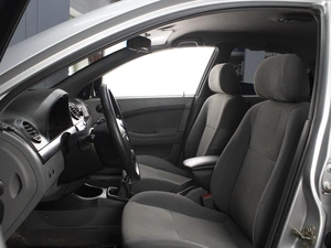 Хетчбэк Chevrolet Lacetti 2011 года, 560000 рублей, Омск