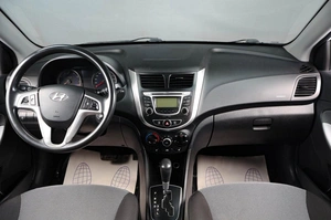 Хетчбэк Hyundai Solaris 2013 года, 949000 рублей, Тюмень
