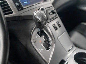 Внедорожник Toyota Venza 2013 года, 2399000 рублей, Красноярск