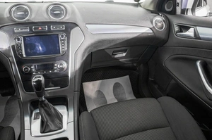Седан Ford Mondeo 2011 года, 749000 рублей, Барнаул