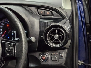 Хетчбэк Toyota Vitz 2018 года, 1089000 рублей, Красноярск