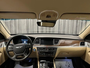 Седан Genesis G80 2017 года, 2050000 рублей, Красноярск