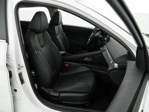 Седан Hyundai Elantra 2025 года, 2827077 рублей, Москва