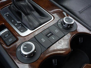 Внедорожник Volkswagen Touareg 2014 года, 2199000 рублей, Волгоград